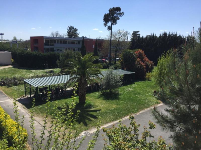 Studio - 14 m² - 1 pièce