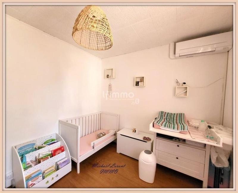 Maison - 96 m² - 4 pièces