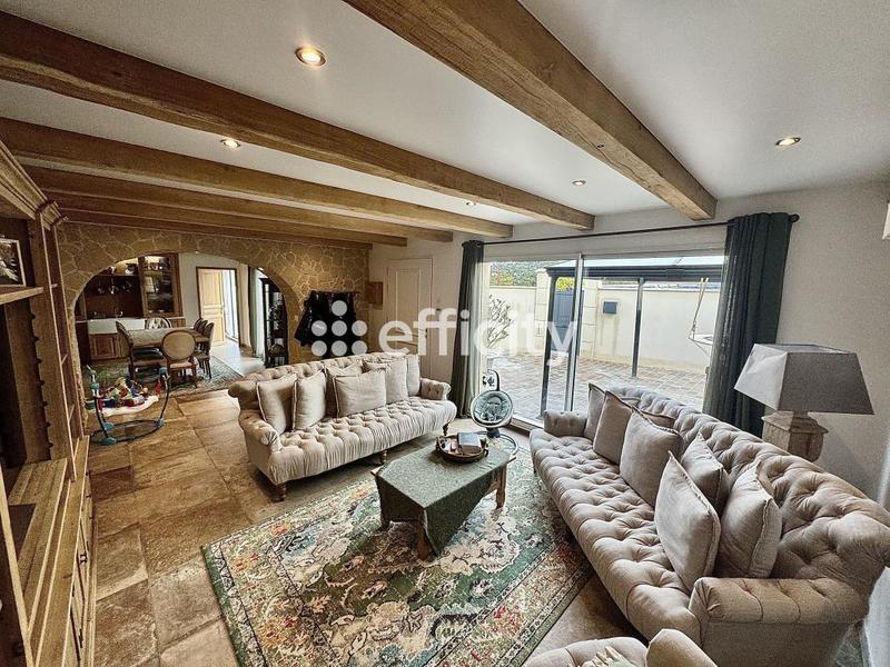 Maison - 126 m² - 5 pièces