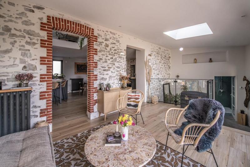 Maison - 140 m² - 5 pièces