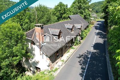 Maison - 250 m² - 3 pièces