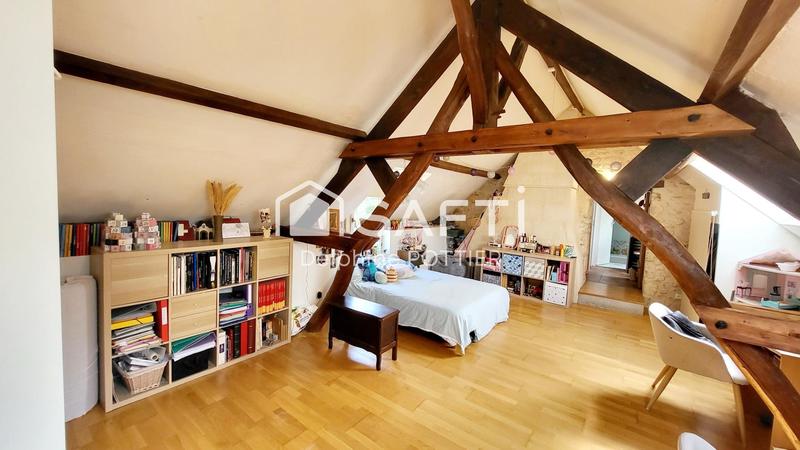 Maison - 170 m² - 5 pièces