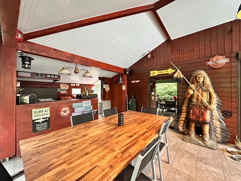 Maison - 95 m² - 5 pièces