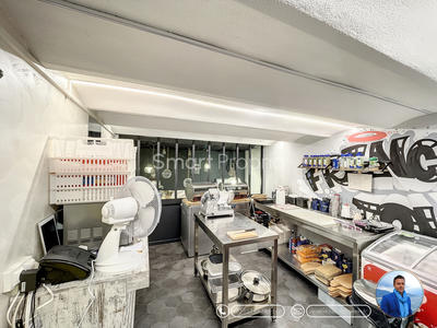 Fonds de commerce - Magasins - 45 m²