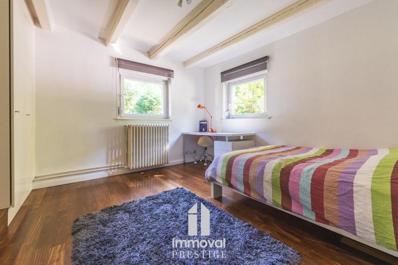 Villa - 208 m² - 5 pièces