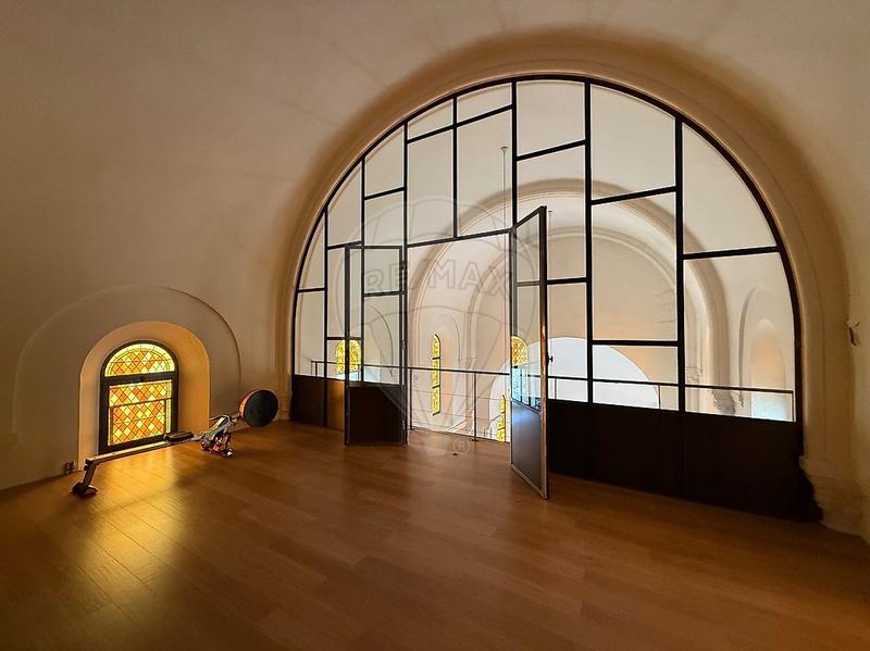 Appartement - 280 m² - 6 pièces