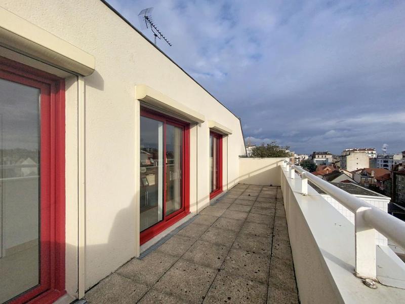 Duplex - 142 m² - 4 pièces