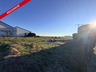 Terrain constructible - 1 120 m²