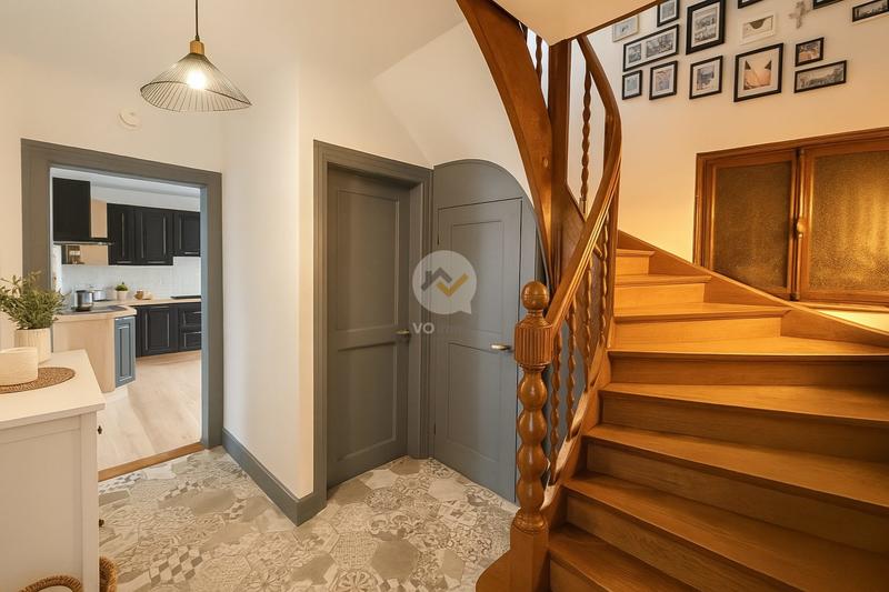 Maison - 122 m² - 6 pièces
