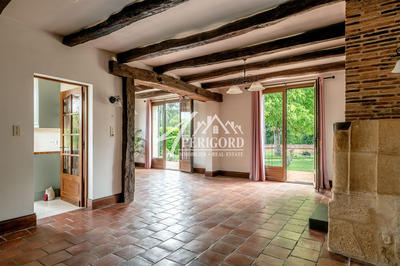 Maison traditionnelle - 145 m² - 6 pièces