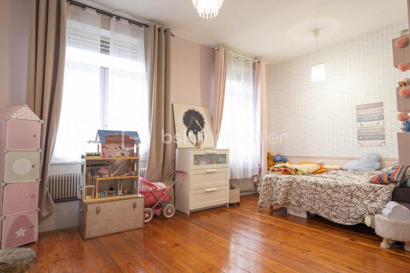 Maison de ville - 204 m² - 7 pièces