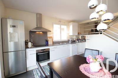 Maison - 91 m² - 4 pièces