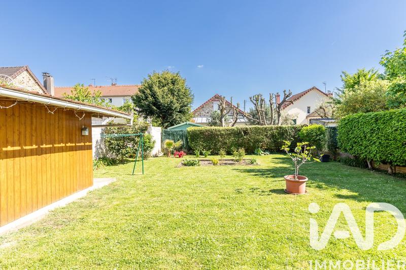 Maison - 143 m² - 8 pièces
