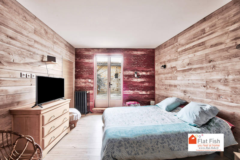 Maison - 322 m² - 8 pièces