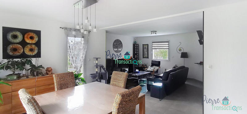 Maison - 130 m² - 5 pièces