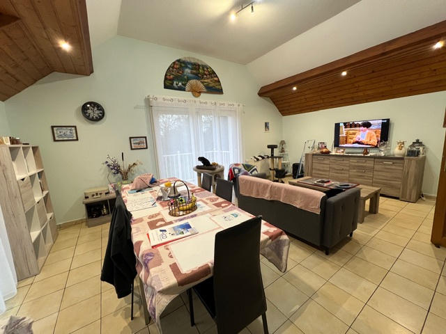 Maison - 83 m² - 5 pièces