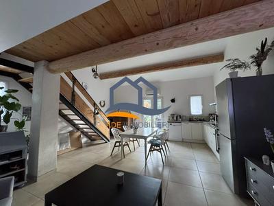 Appartement - 72 m² - 3 pièces