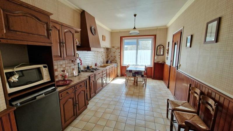 Maison - 101 m² - 5 pièces