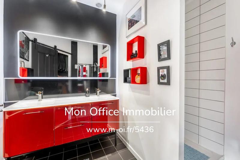 Appartement - 83 m² - 3 pièces