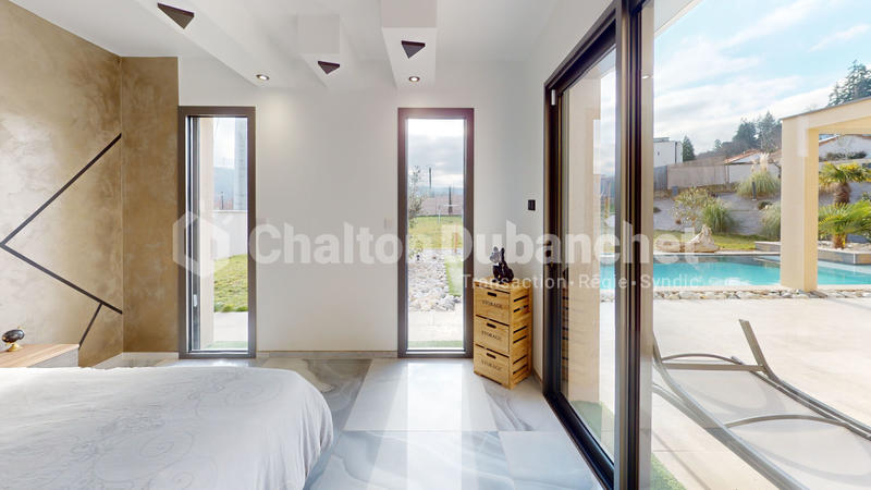 Villa - 160 m² - 6 pièces