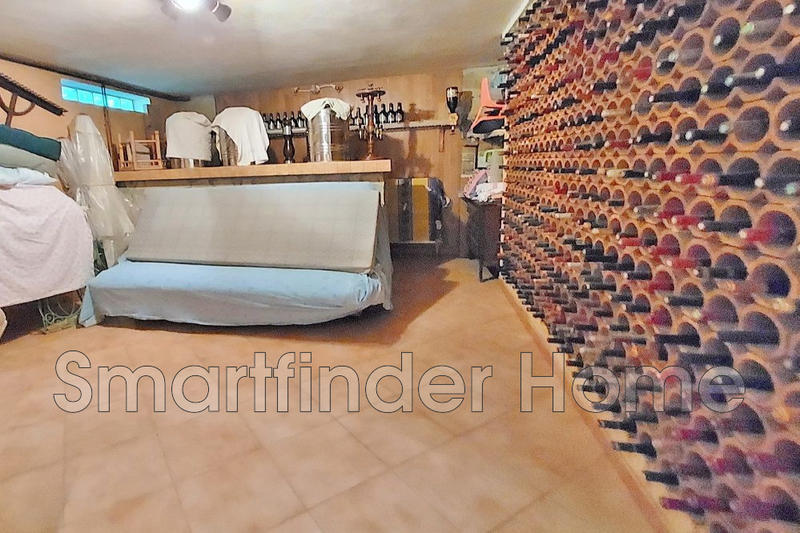 Maison - 272 m² - 8 pièces