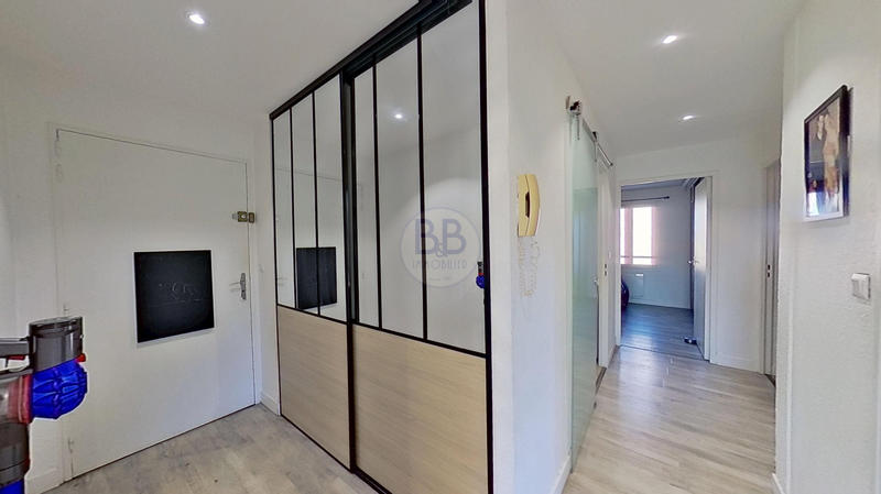 Appartement - 65 m² - 3 pièces