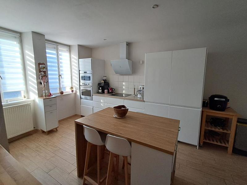 Maison - 144 m² - 8 pièces