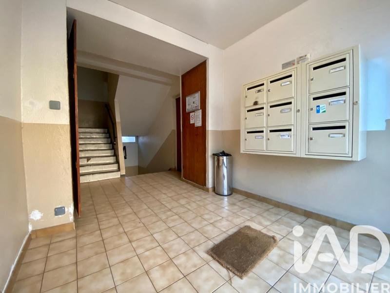 Appartement - 84 m² - 4 pièces