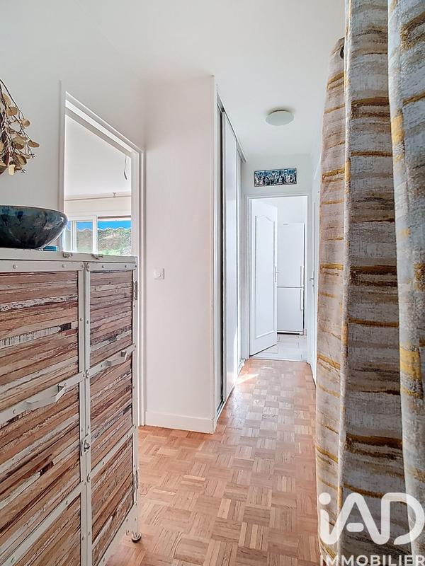 Appartement - 70 m² - 4 pièces