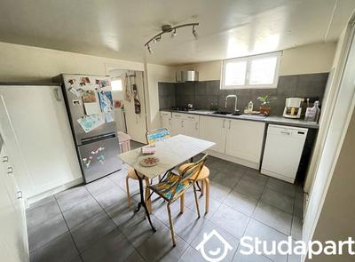 Maison - 69 m² - 4 pièces