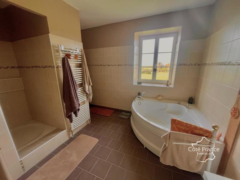 Ferme - 381 m² - 11 pièces