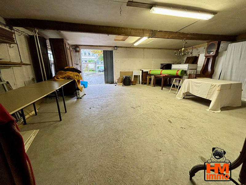 Immeuble - 285 m² - 9 pièces