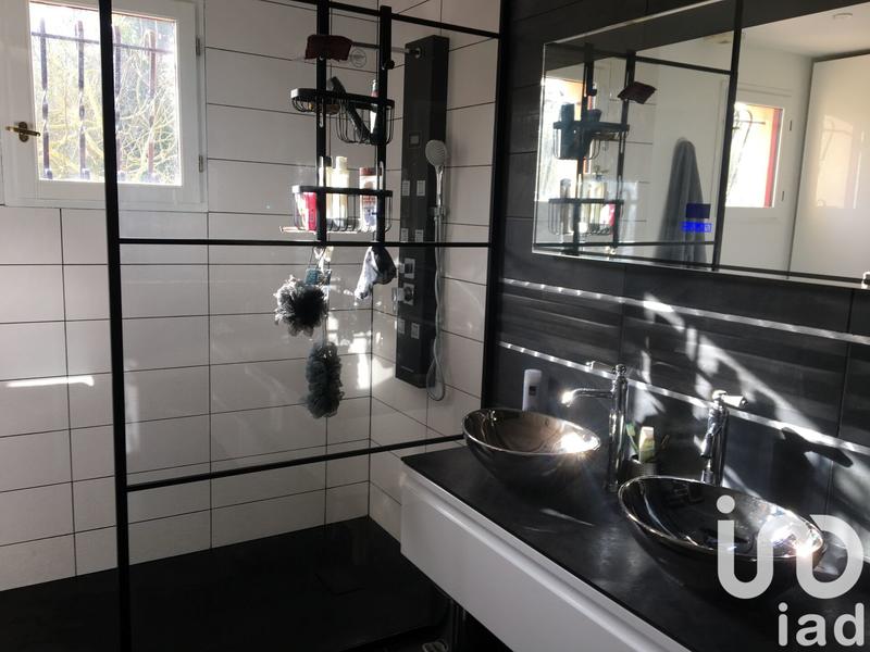 Maison - 139 m² - 6 pièces