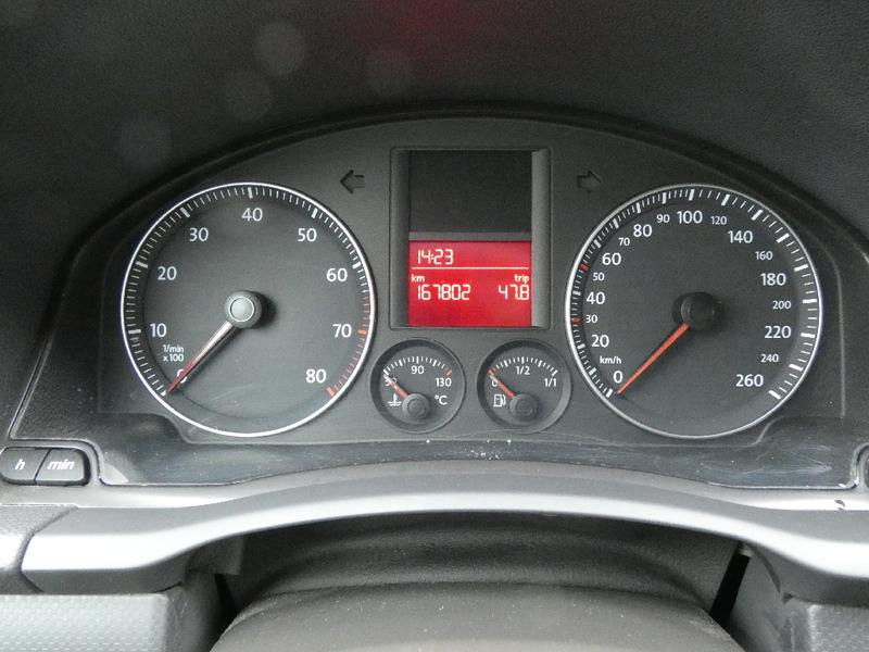 Volkswagen Golf 1.6 102 Trend