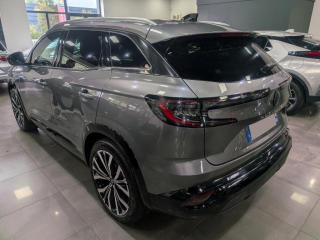 Renault Austral E-Tech hybrid 200 Iconic