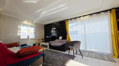 Maison - 94 m² - 4 pièces