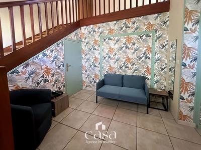 Appartement - 9 m² - 5 pièces