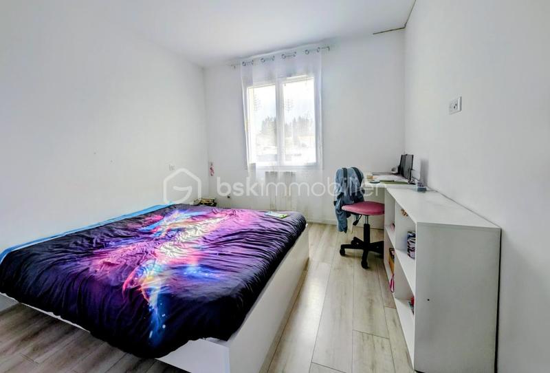 Maison traditionnelle - 115 m² - 5 pièces