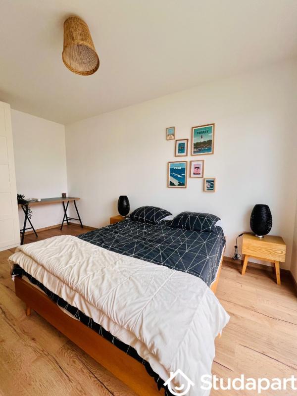 Chambre - 13 m² - 1 pièce