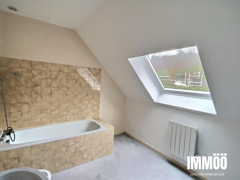 Maison - 178 m² - 8 pièces