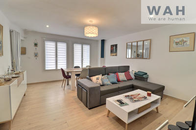 Maison - 104 m² - 4 pièces