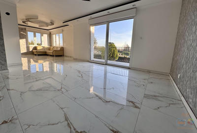 Maison - 183 m² - 6 pièces