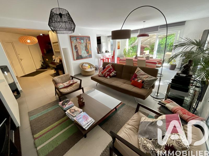 Maison - 173 m² - 8 pièces