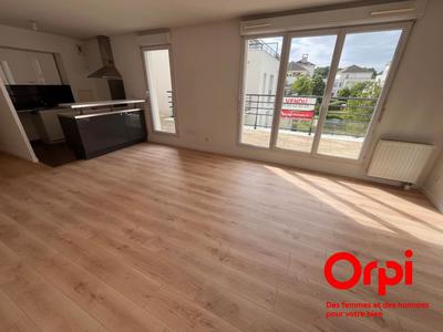 Appartement - 100 m² - 5 pièces