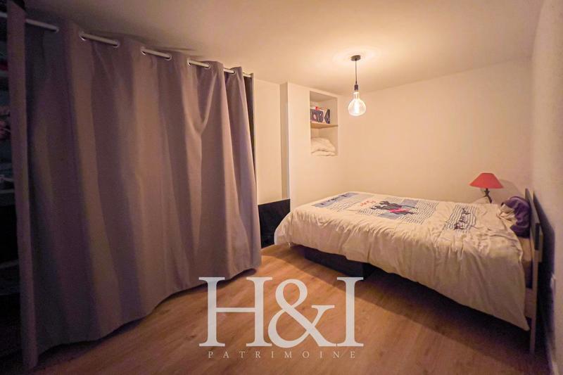 Propriété - 100 m² - 3 pièces