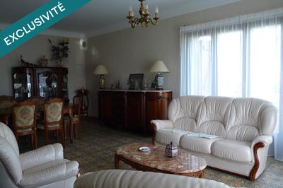 Maison - 140 m² - 5 pièces