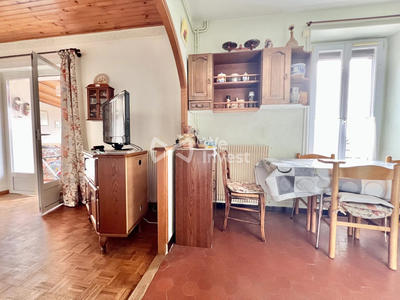 Maison traditionnelle - 99 m² - 3 pièces