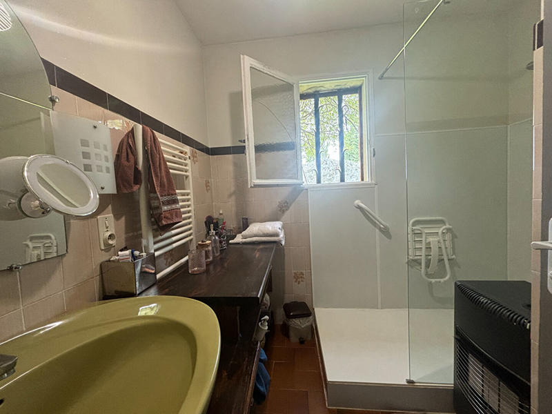 Maison - 376 m² - 4 pièces