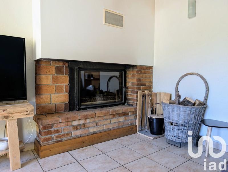 Maison - 201 m² - 7 pièces