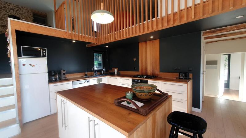 Corps de ferme - 189 m² - 9 pièces